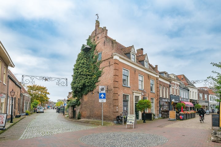 Bekijk foto 41 van Meipoortstraat 32