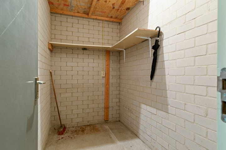 Foto 24 van Coosje Buskenstraat 240