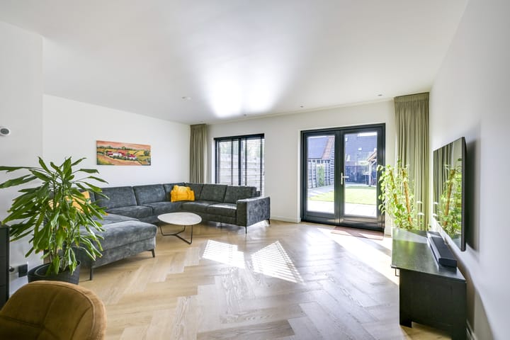 Foto 22 van Beatrixstraat 7