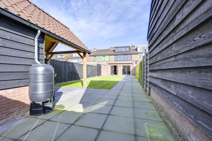 Foto 37 van Beatrixstraat 7