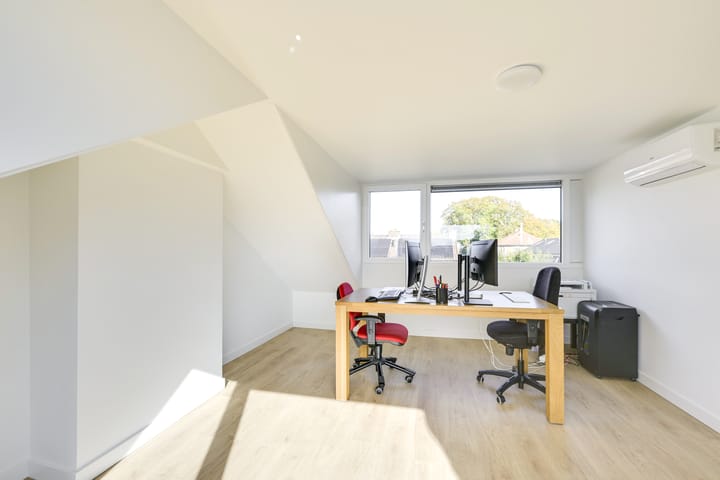 Foto 55 van Beatrixstraat 7