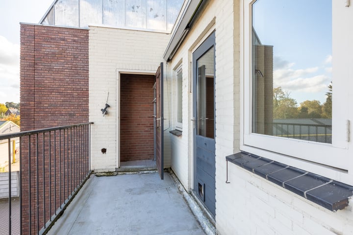 Bekijk foto 15 van Eindhovenseweg 26-E