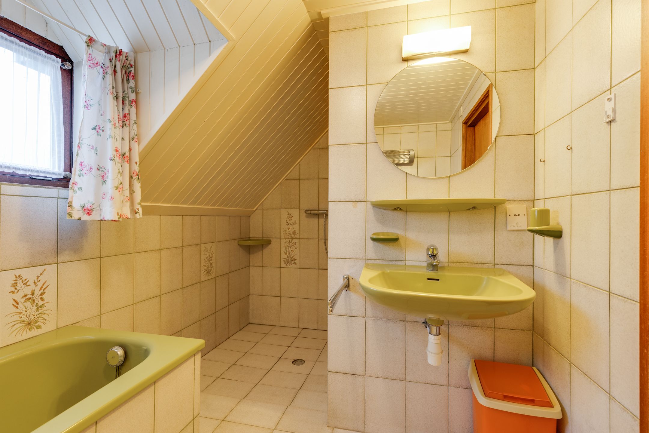 Photo 36 of De Hare 7