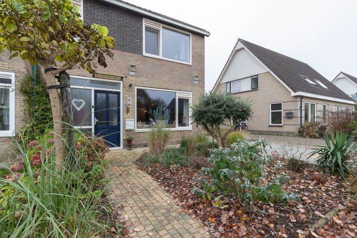 Photo 7 of Wigbold van Ewsumstraat 41