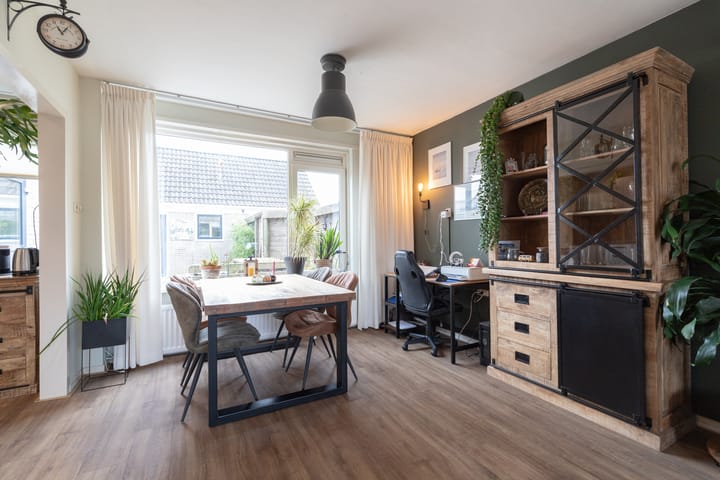 Photo 12 of Wigbold van Ewsumstraat 41