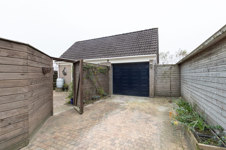 Photo 20 of Wigbold van Ewsumstraat 41