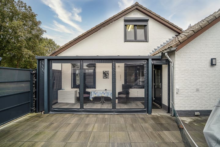 Photo 39 of Zavelveldweg 7