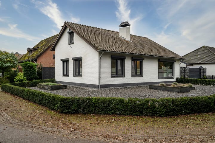 Photo 43 of Zavelveldweg 7