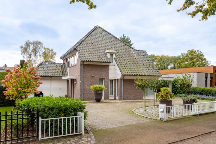 Foto 2 van Oude Torenstraat 8