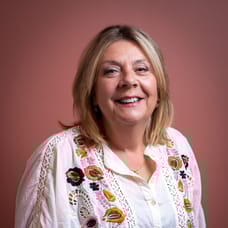 Annette van der Drift - Officemanager