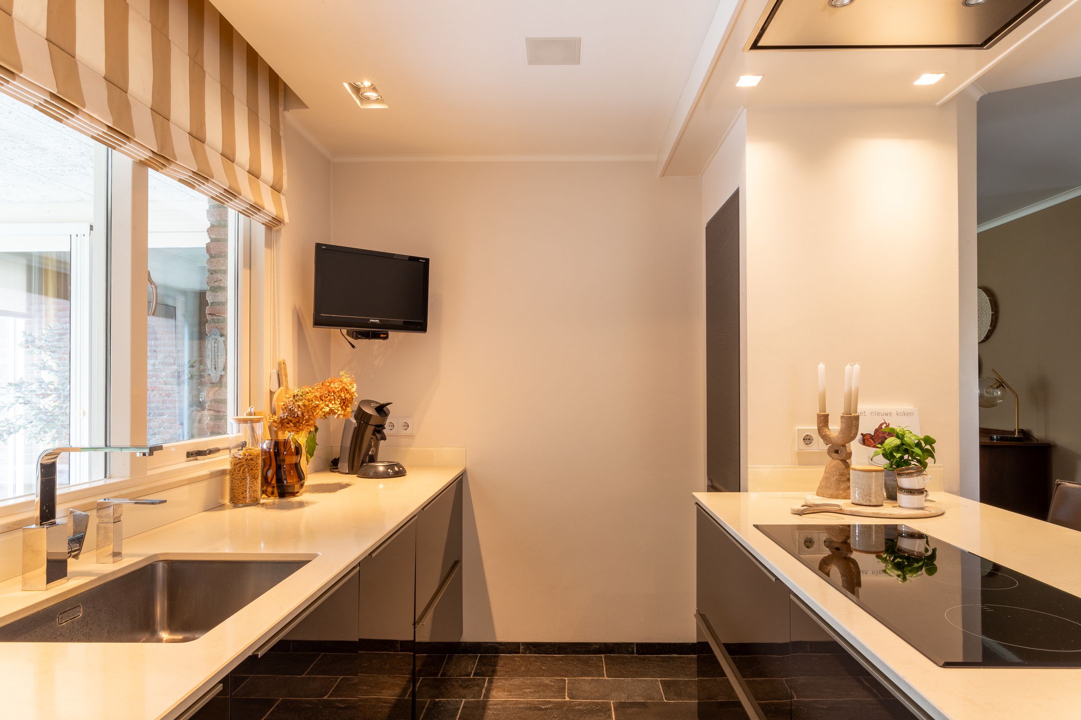 Foto 18 van Oude Torenstraat 8