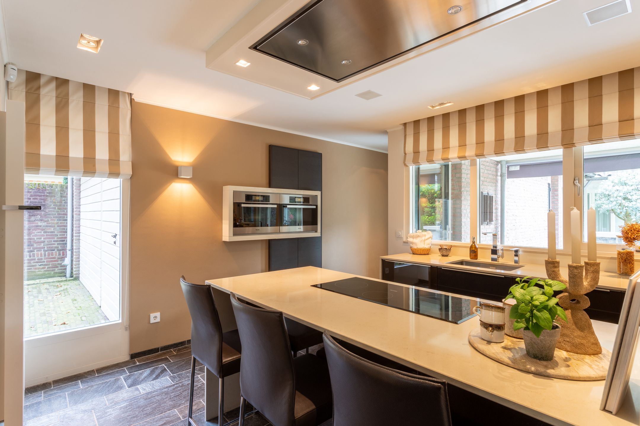 Foto 21 van Oude Torenstraat 8