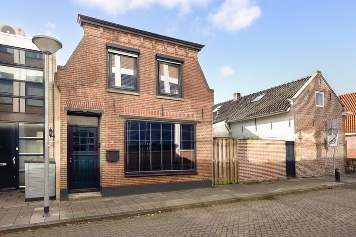 Nieuwstraat 2