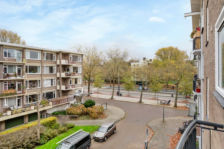 View photo 23 of Catharina van Rennesstraat 5-2