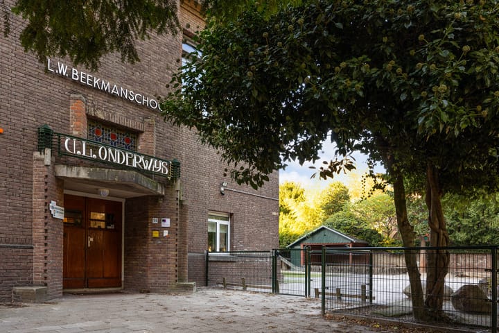 Foto 43 van van der Does de Willeboissingel 55