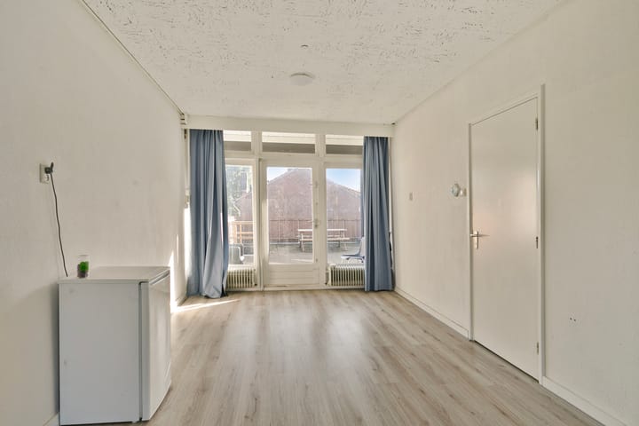 Foto 13 van Leeuwerikstraat 19