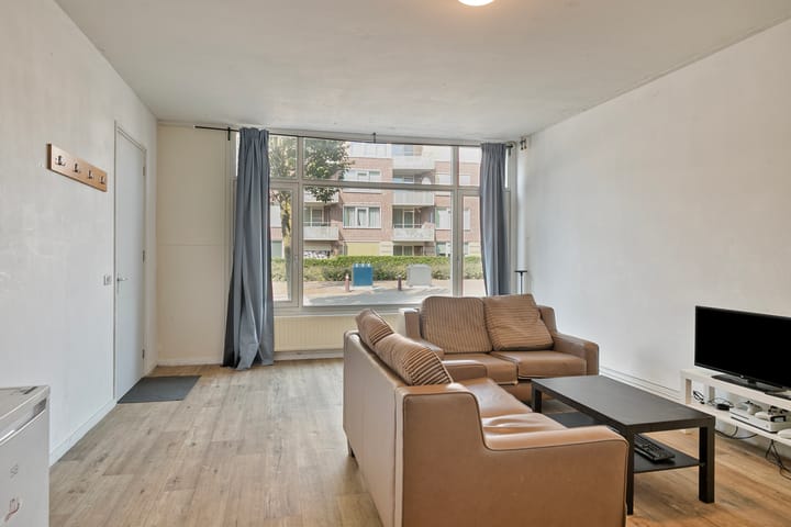 Foto 5 van Leeuwerikstraat 21