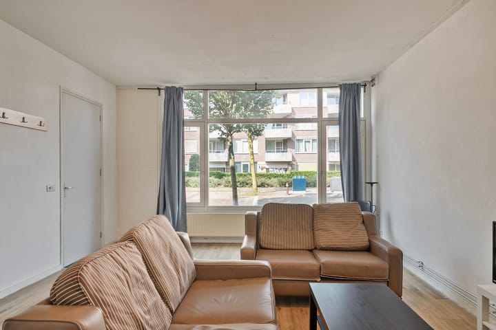 Foto 8 van Leeuwerikstraat 21