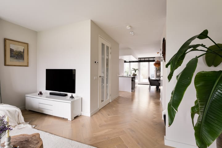 Foto 10 van Leonard Springerlaan 481