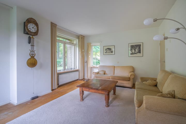 Foto 10 van Generaal Urquhartlaan 12