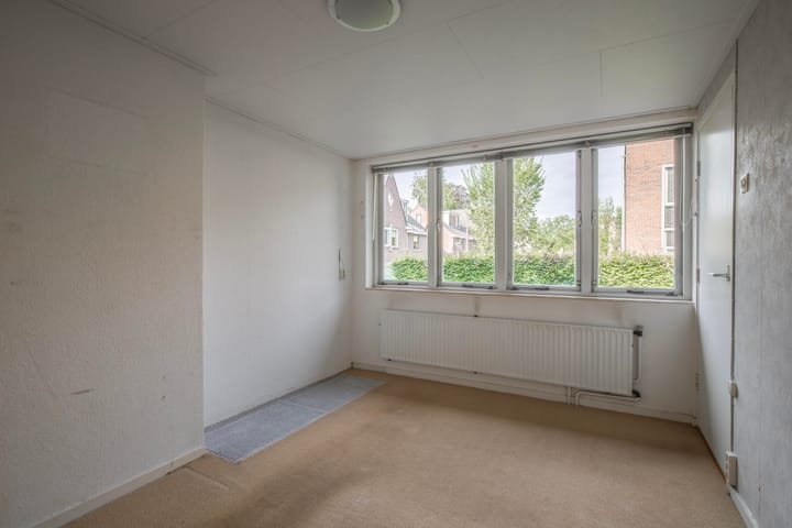 Foto 21 van Generaal Urquhartlaan 12