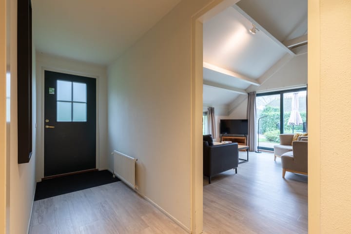 Foto 16 van Krachtighuizerweg 38-243