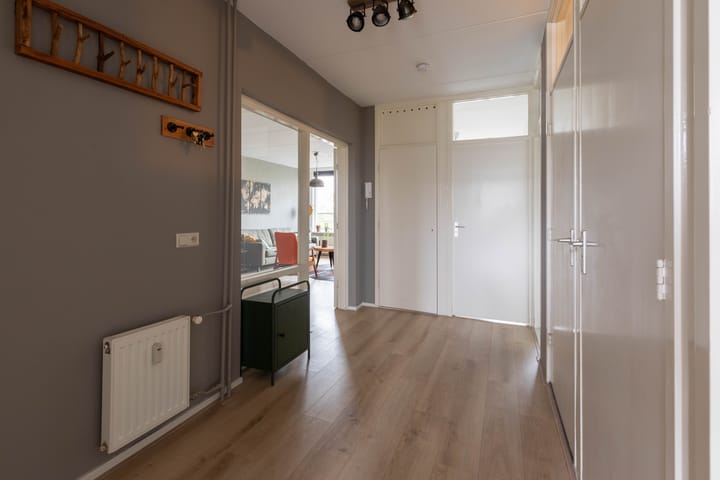 Foto 12 van Van Oldenbarneveltstraat 442