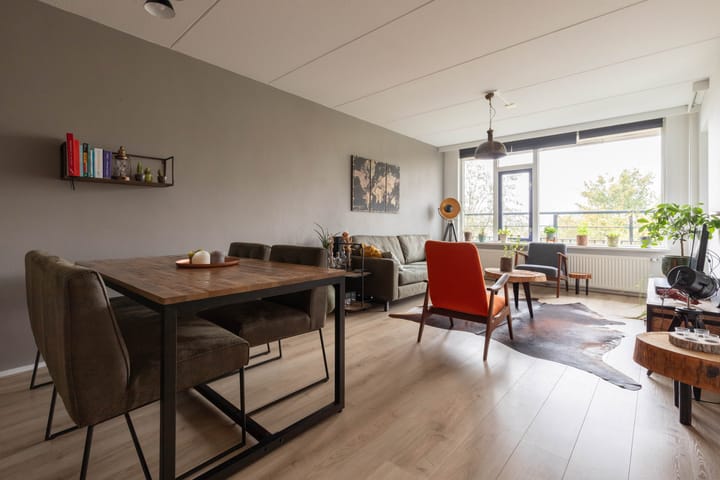 Foto 13 van Van Oldenbarneveltstraat 442