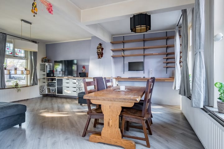 Photo 5 of Van den Elsenstraat 25