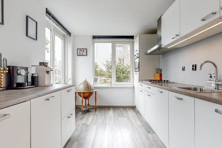 Foto 3 van Zwanebloembocht 127