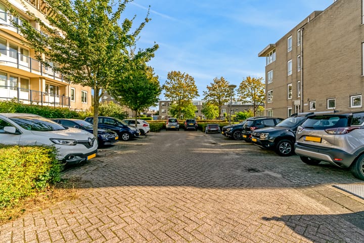 Foto 4 van Zwanebloembocht 127