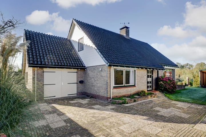 Foto 1 van Larikslaan 62