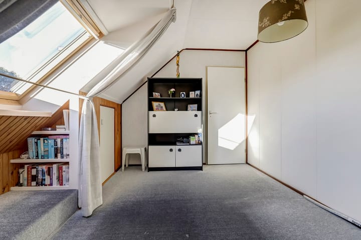 Foto 26 van Larikslaan 62