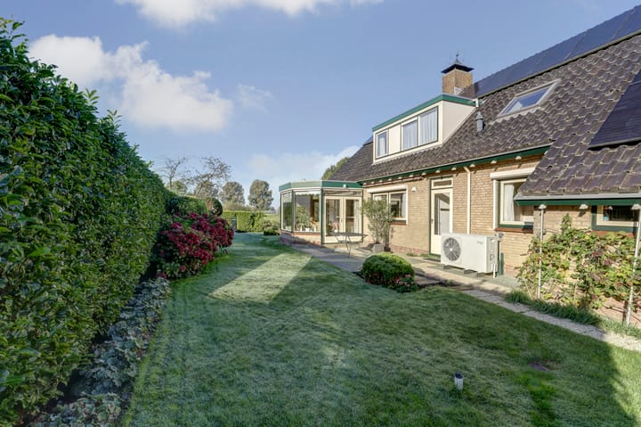 Foto 31 van Larikslaan 62