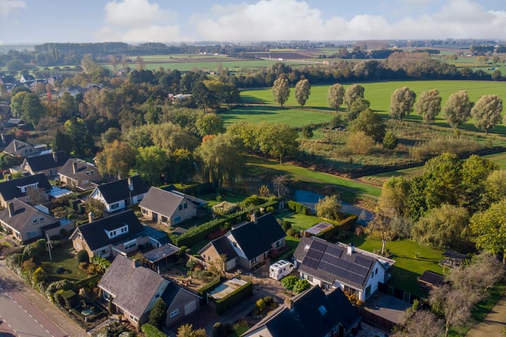 Foto 39 van Larikslaan 62