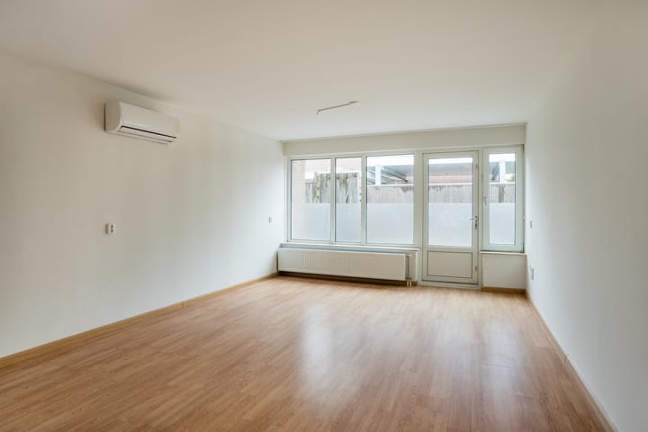 Foto 6 van Linnenwever 23