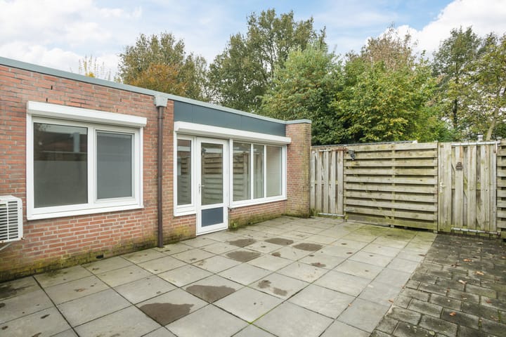 Foto 36 van Linnenwever 23