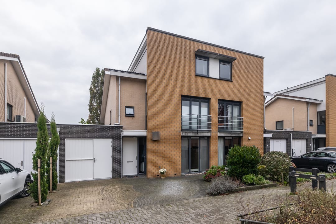 Foto 1 van van Goghlaan 56