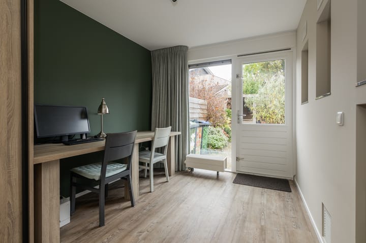 Photo 10 of van Goghlaan 56