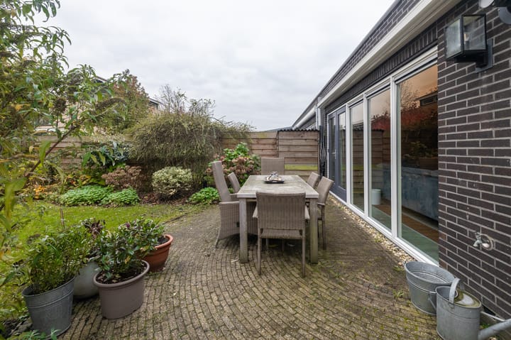 Photo 25 of van Goghlaan 56