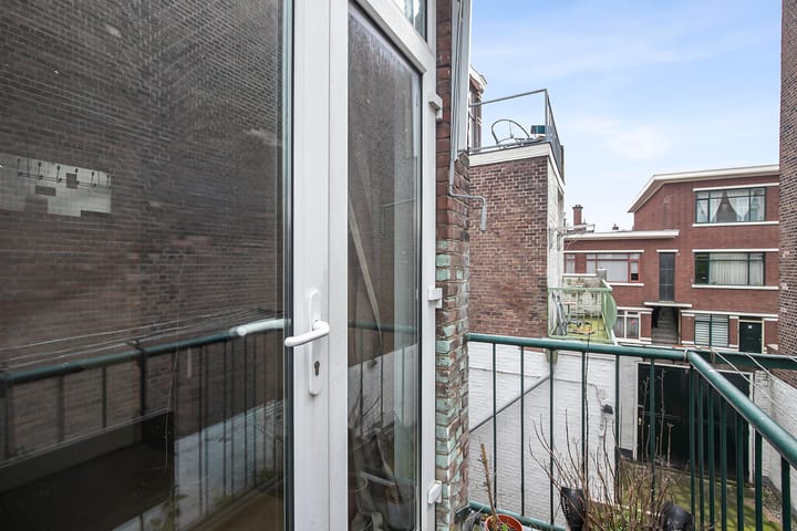 Photo 24 of Loosduinseweg 1027