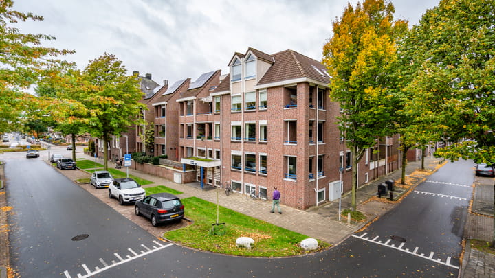 Foto 1 van Deken van Oppensingel 111