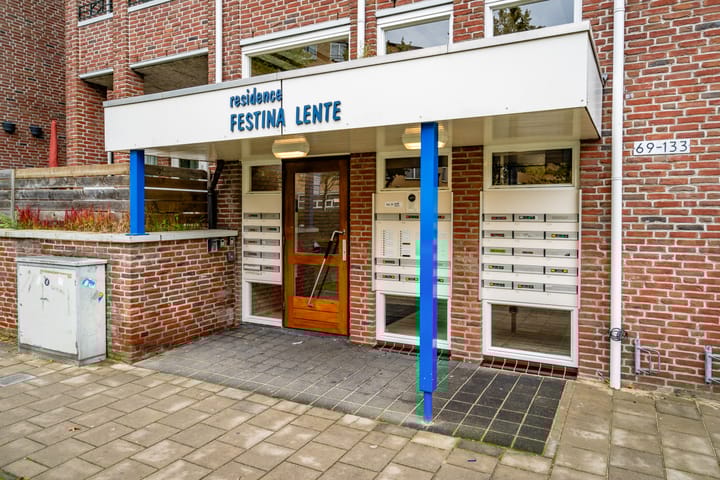 Foto 33 van Deken van Oppensingel 111