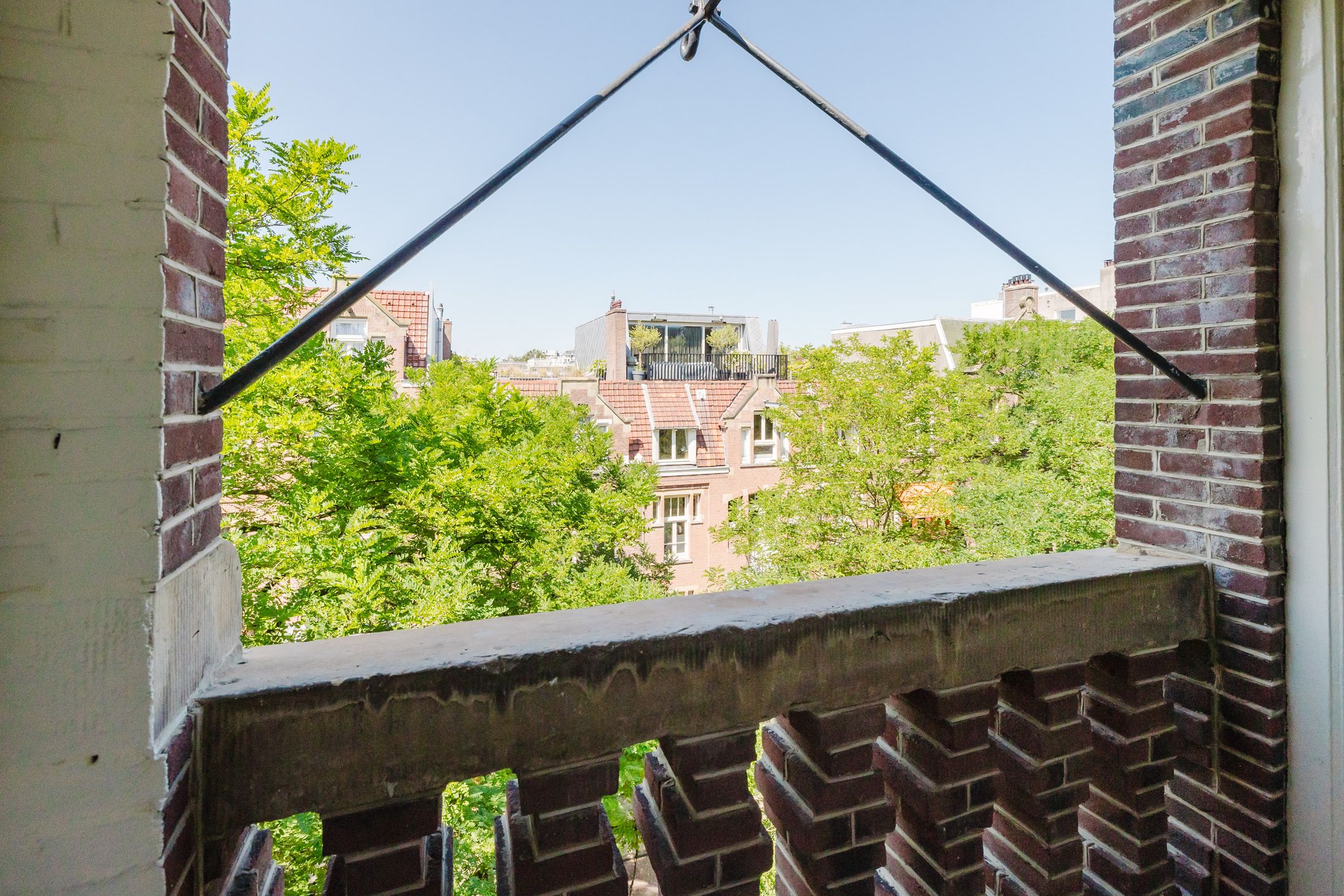 Foto 33 van Jan Luijkenstraat 23-C