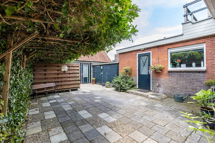 Foto 4 van Westerwoldestraat 1