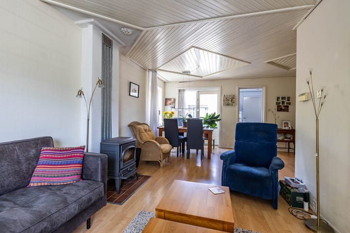 Foto 16 van Westerwoldestraat 1