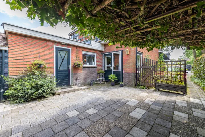 Foto 32 van Westerwoldestraat 1