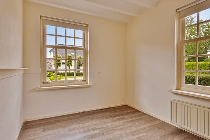 Foto 30 van Houtbroekdijk 19-A