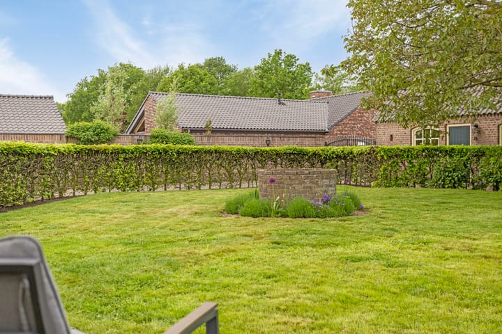 Foto 57 van Houtbroekdijk 19-A