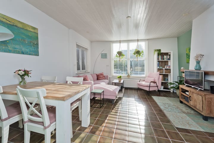 Photo 6 of Dorpsstraat 49